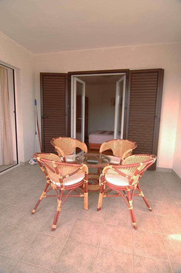 Apartment Urem Biograd Na Moru Exterior foto